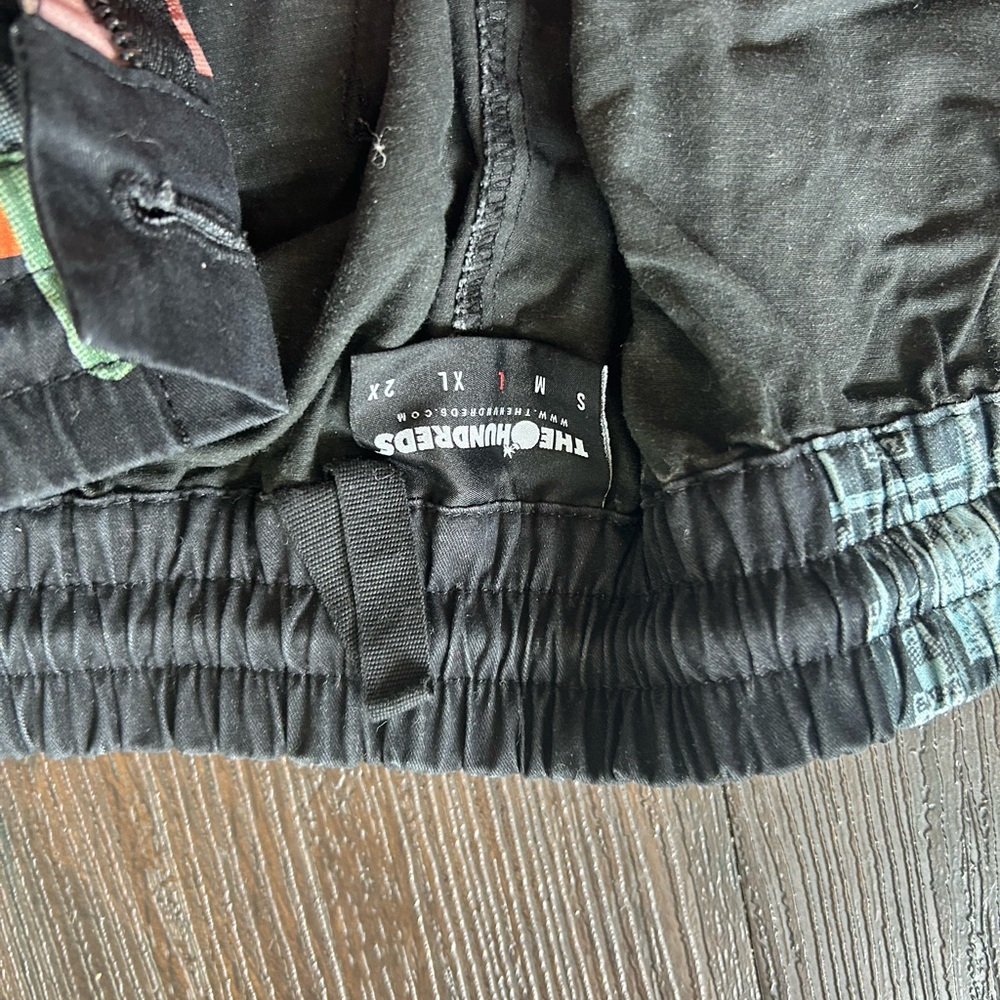 The Hundreds cargo Print Pants - Picture 2 of 3